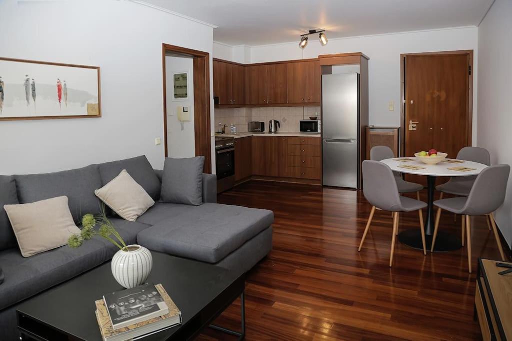 Charming Apartment Near Center Athens Luaran gambar